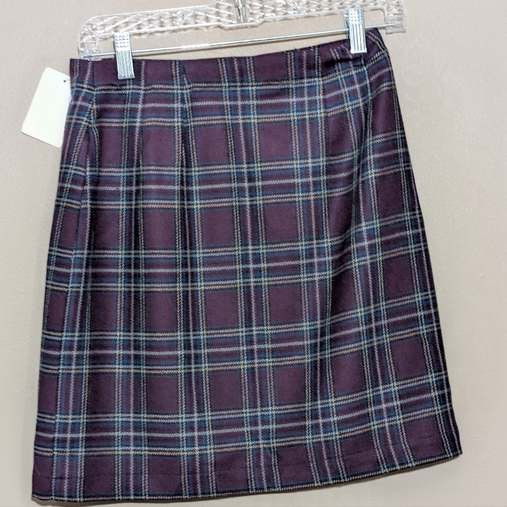 NWT Vintage L.L.BeanButton Closure Plaid Mini Skirt Size 6 Petite,Maroon - Picture 7 of 7